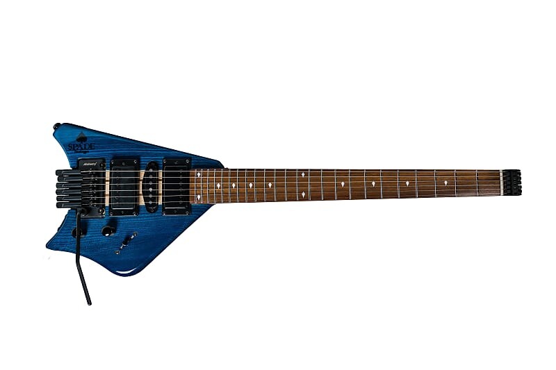 Электрогитара Spade Blue Clear With Floating Tremolo HSH Pickups Coil Split & Stiletto Case
Электрогитара Spade Blue Clear With Floating Tremolo HSH Pickups Coil Split & Stiletto Case