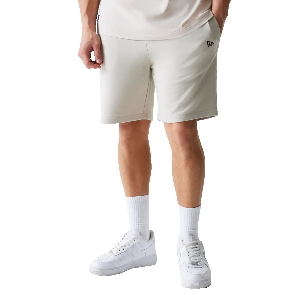 Шорты New Era MLB LE Midi New York Yankees, бежевый
Шорты New Era MLB LE Midi New York Yankees, бежевый