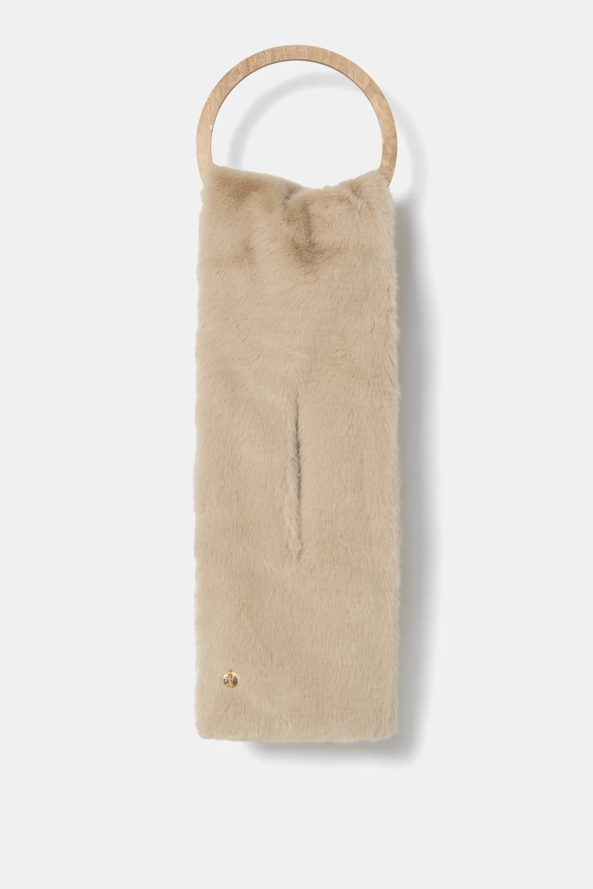 Шарф Guess, бежевый
Шарф Guess, бежевый