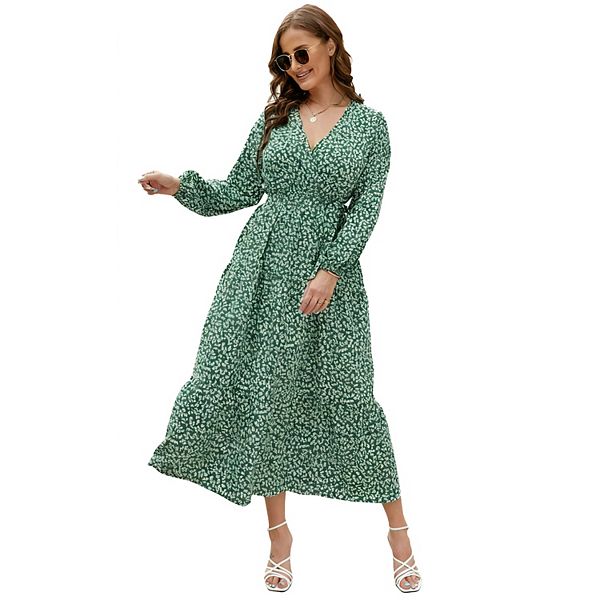 Платье-макси с V-образным вырезом и длинными рукавами для plus size Clearflower, Green Flower
Платье-макси с V-образным вырезом и длинными рукавами для plus size Clearflower, Green Flower