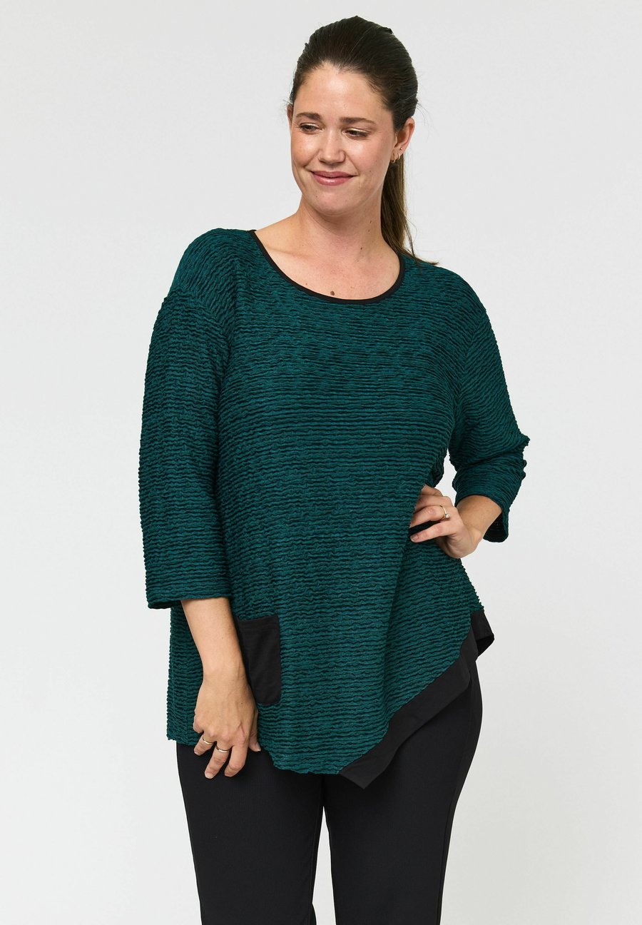 Блуза Pont Neuf Blouse, Petrol Blue/Blue
Блуза Pont Neuf Blouse, Petrol Blue/Blue