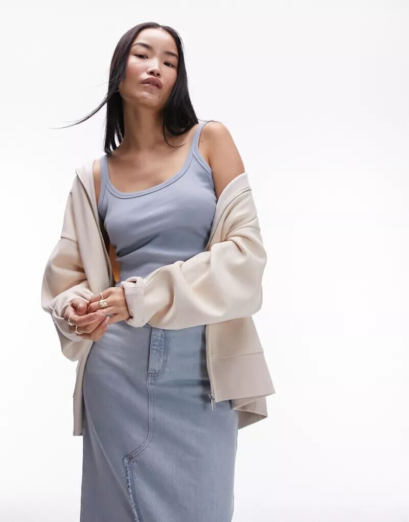 Нежно-голубая майка в рубчик Topshop с овальным вырезом и тонкими бретелями, Серый, Нежно-голубая майка в рубчик Topshop с овальным вырезом и тонкими бретелями
Нежно-голубая майка в рубчик Topshop с овальным вырезом и тонкими бретелями, Серый, Нежно-голубая майка в рубчик Topshop с овальным вырезом и тонкими бретелями
