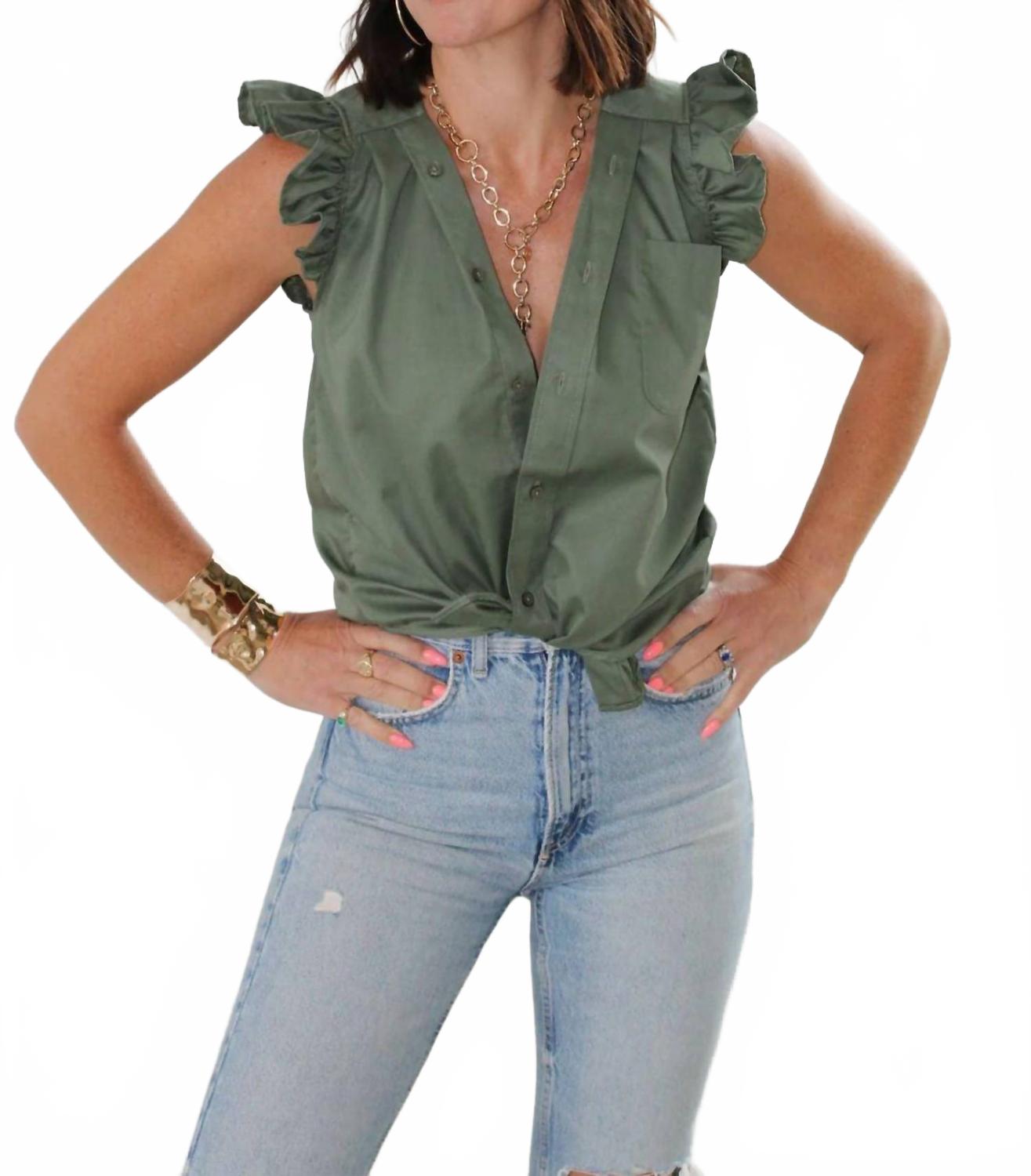 Топ Olivia с оборками и застежкой на пуговицы, цвет оливковый Shop Kmj, оливковый
Топ Olivia с оборками и застежкой на пуговицы, цвет оливковый Shop Kmj, оливковый