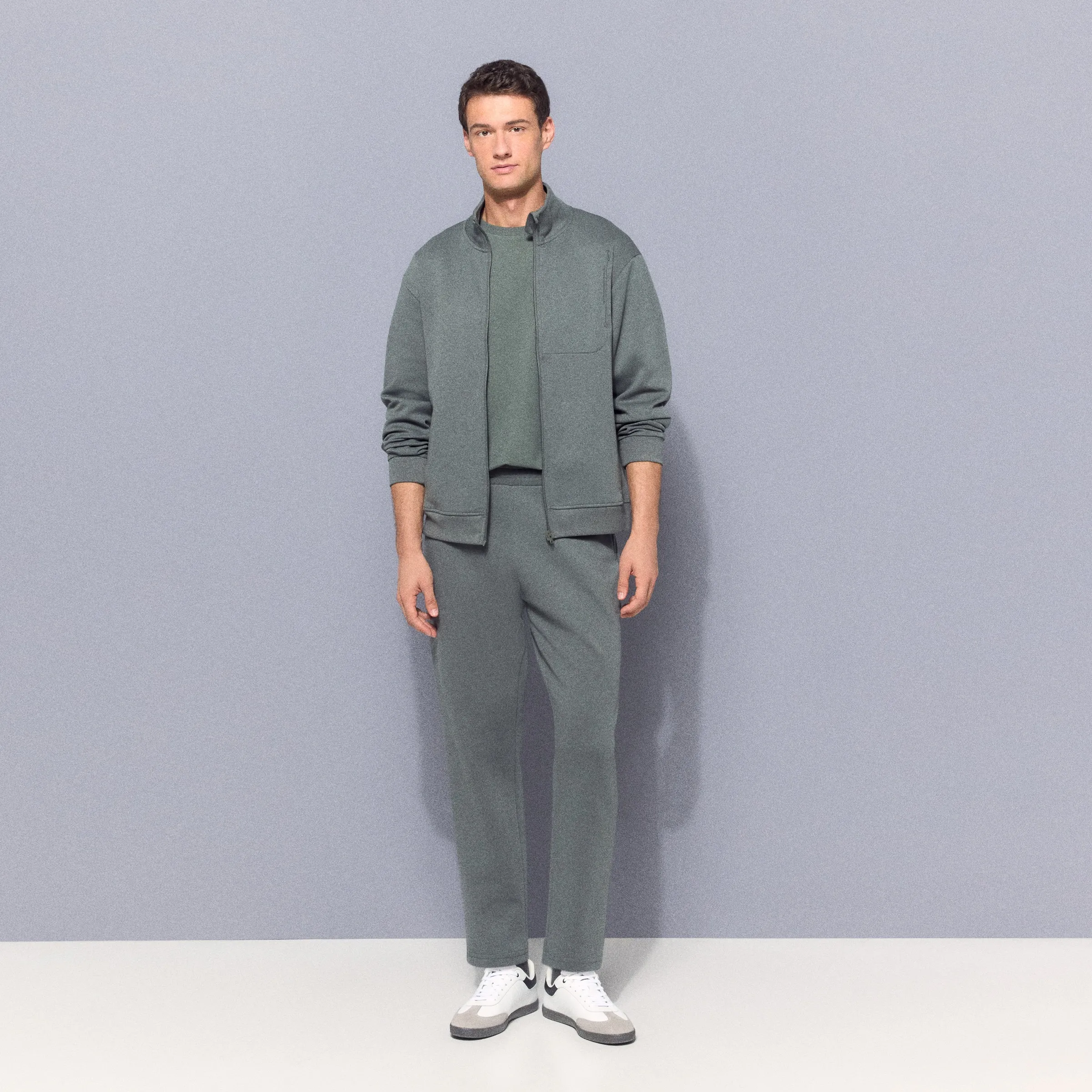 Спортивный костюм мужской Boomerang, зеленый
Спортивный костюм мужской Boomerang, зеленый