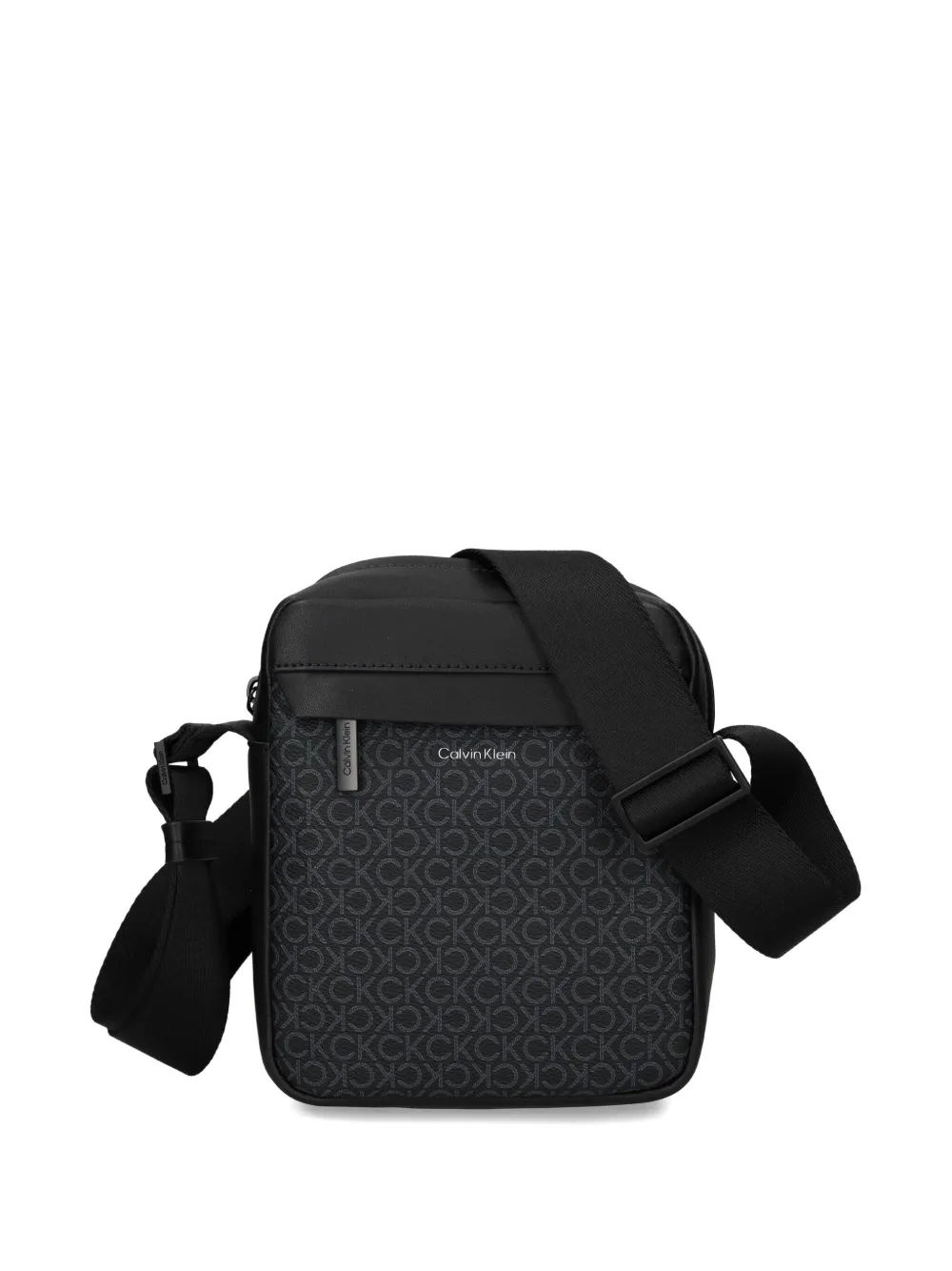 Сумка через плечо Must Calvin Klein, черный
Сумка через плечо Must Calvin Klein, черный