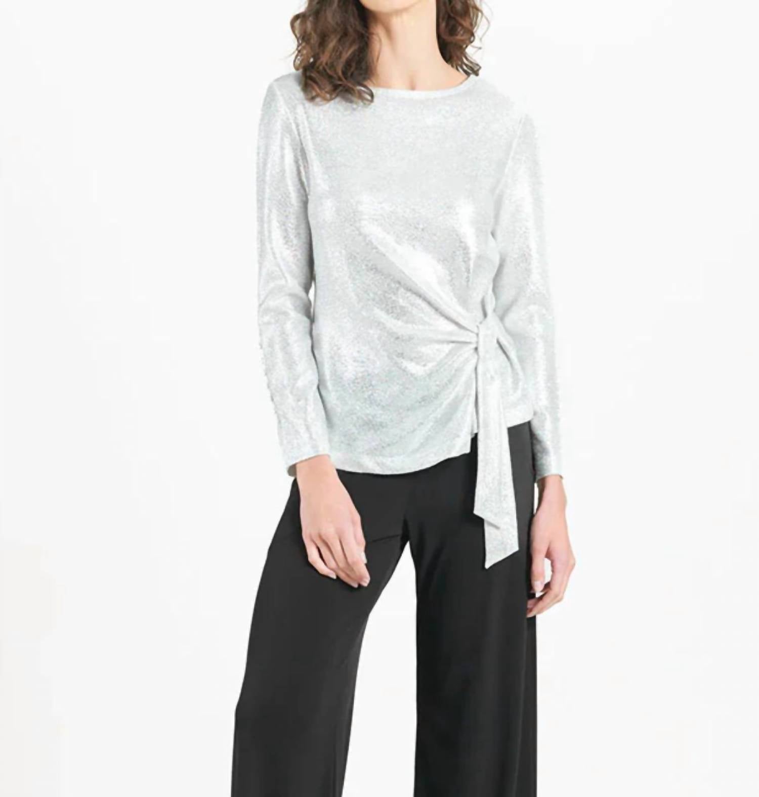 Туника Shimmer с боковыми завязками и эффектом растяжки в серебристом цвете CLARA SUNWOO
Туника Shimmer с боковыми завязками и эффектом растяжки в серебристом цвете CLARA SUNWOO