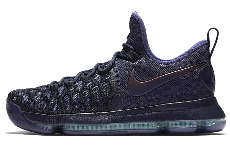 Мужские баскетбольные кроссовки Nike KD 9
Мужские баскетбольные кроссовки Nike KD 9