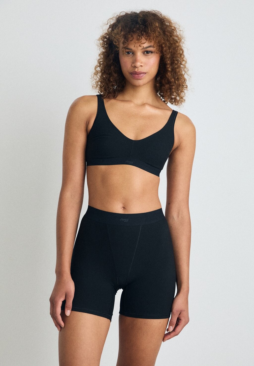 Трусики EVER EASE CYCLIST WITH THERMOREGULATION Sloggi, черный
Трусики EVER EASE CYCLIST WITH THERMOREGULATION Sloggi, черный