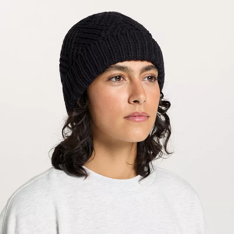 Женская шапка-бини с бриллиантами Northeast Outfitters Cosy Cabin, черный
Женская шапка-бини с бриллиантами Northeast Outfitters Cosy Cabin, черный