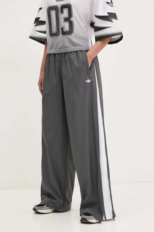 Брюки спортивные WOVEN TP Adidas Originals, серый
Брюки спортивные WOVEN TP Adidas Originals, серый