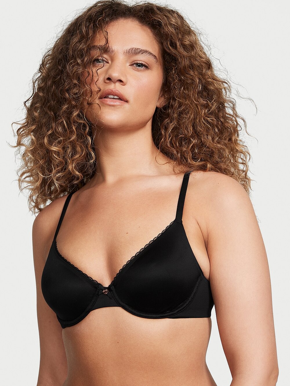 Гладкий полубюстгальтер Invisible Lift без подкладки Body by Victoria, черный
Гладкий полубюстгальтер Invisible Lift без подкладки Body by Victoria, черный