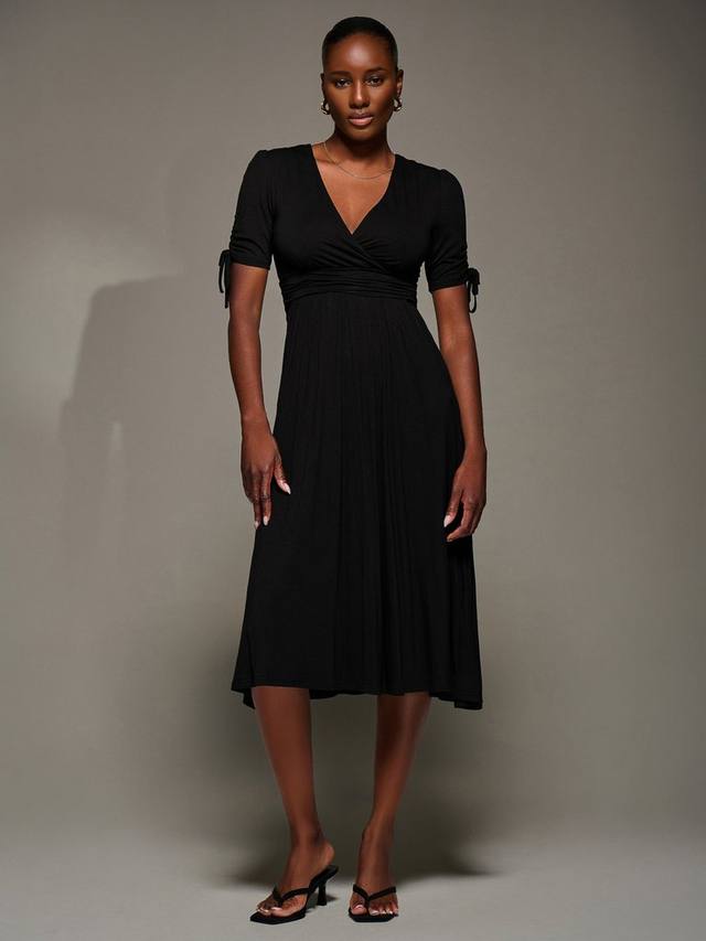 Платье миди с рукавами-галстуками Jolie Moi, Black
Платье миди с рукавами-галстуками Jolie Moi, Black