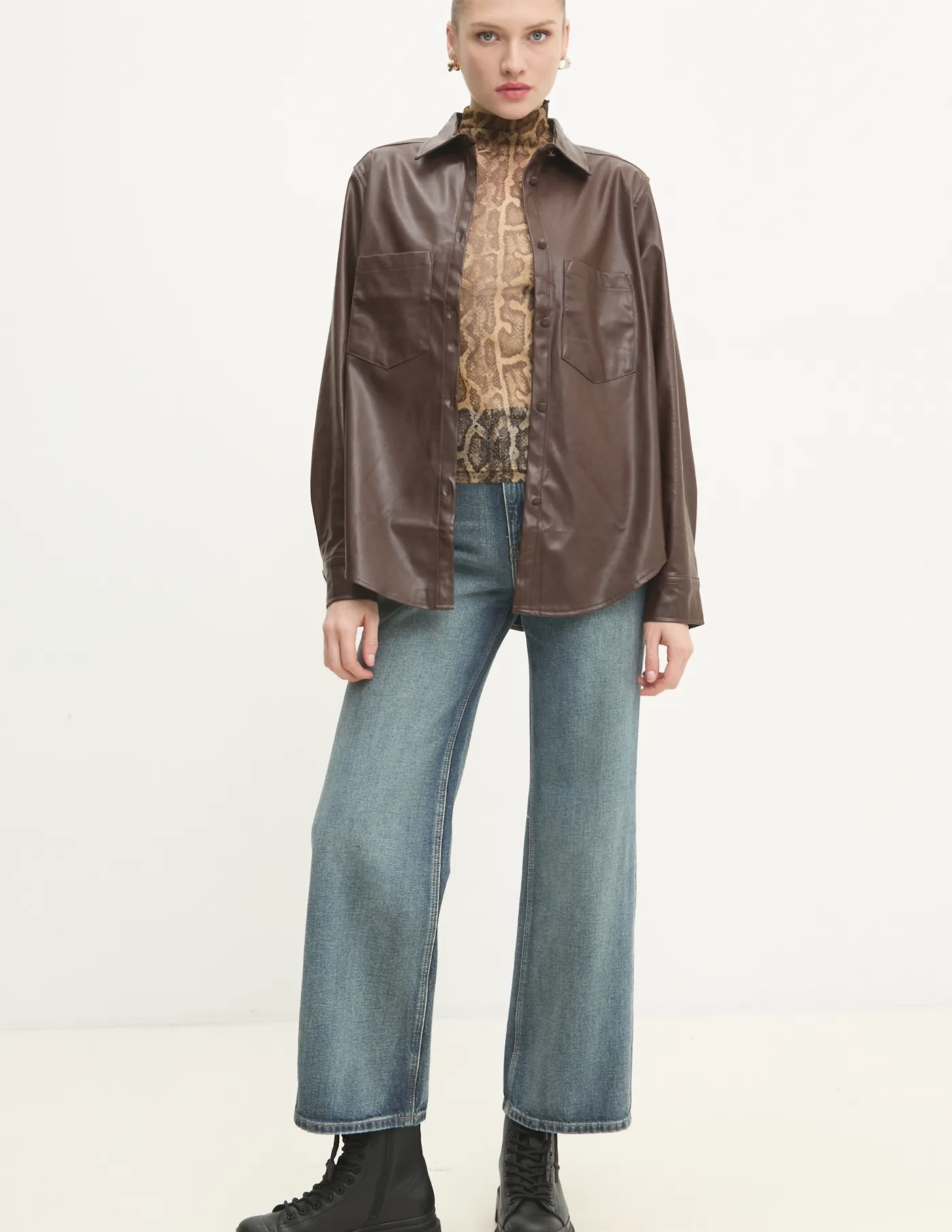 Блуза Answear Lab, золотой
Блуза Answear Lab, золотой