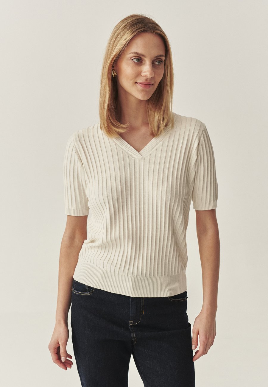 Блуза TATUUM Blouse, Off White/Off-White
Блуза TATUUM Blouse, Off White/Off-White