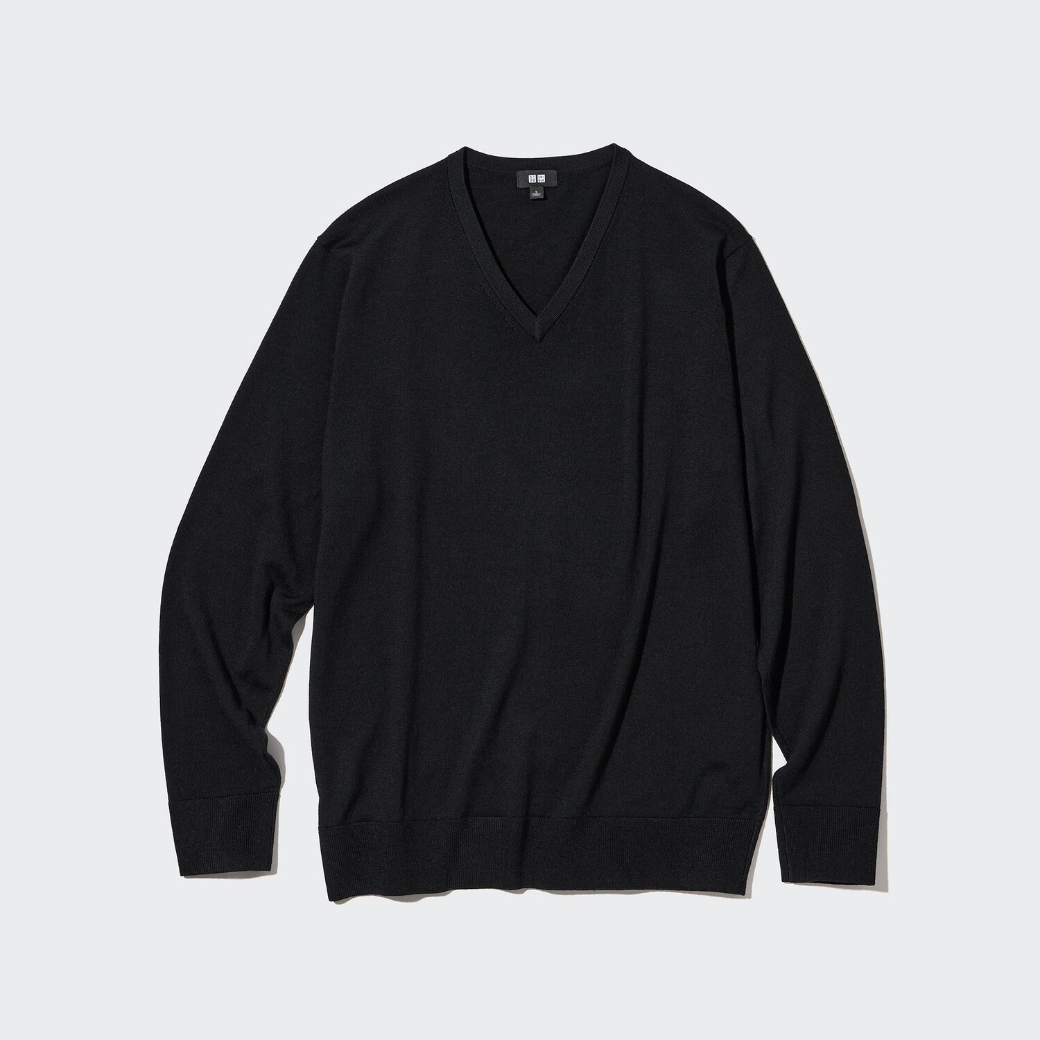 Свитер с v-образным вырезом из 100% очень тонкой мериносовой шерсти UNIQLO, черный
Свитер с v-образным вырезом из 100% очень тонкой мериносовой шерсти UNIQLO, черный