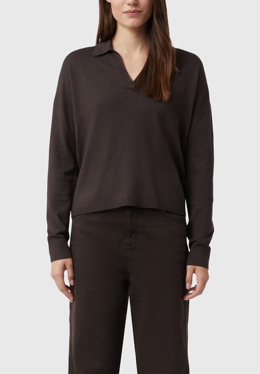 Поло comma Polo shirt, Dunkelbraun/Dark Brown
Поло comma Polo shirt, Dunkelbraun/Dark Brown
