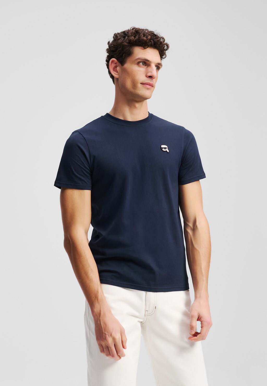 Базовая футболка IKON KARL LAGERFELD, темно-синий
Базовая футболка IKON KARL LAGERFELD, темно-синий