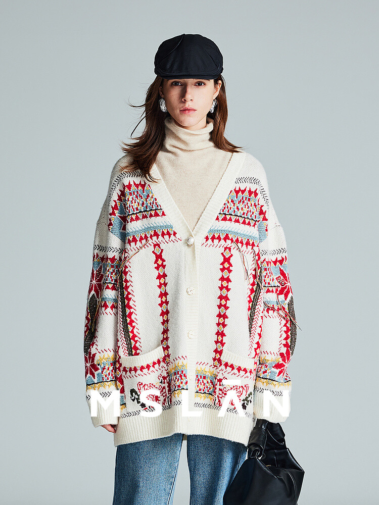 Вязаный кардиган Mslan в в народном стиле с кисточками, миндальный цвет
Вязаный кардиган Mslan в в народном стиле с кисточками, миндальный цвет