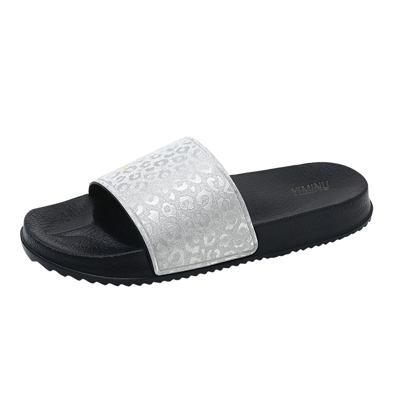 Eminu Серебряные противоскользящие резиновые тапочки унисекс, цвет Silver
Eminu Серебряные противоскользящие резиновые тапочки унисекс, цвет Silver