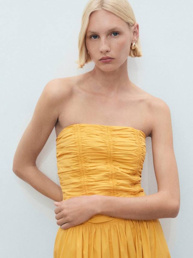 Солнечный топ-бандо с защипами Mango, Medium Yellow
Солнечный топ-бандо с защипами Mango, Medium Yellow