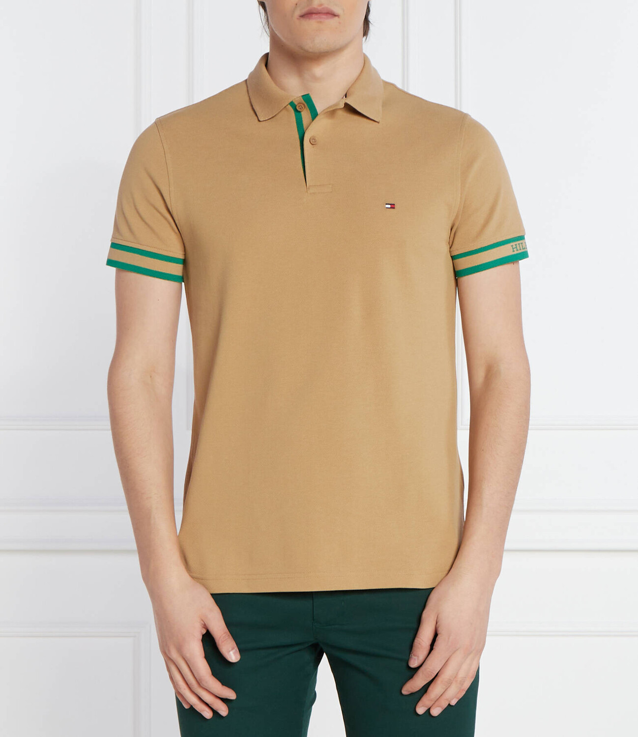 Поло Tommy Hilfiger MONOTYPE CUFF Slim Fit, бежевый
Поло Tommy Hilfiger MONOTYPE CUFF Slim Fit, бежевый