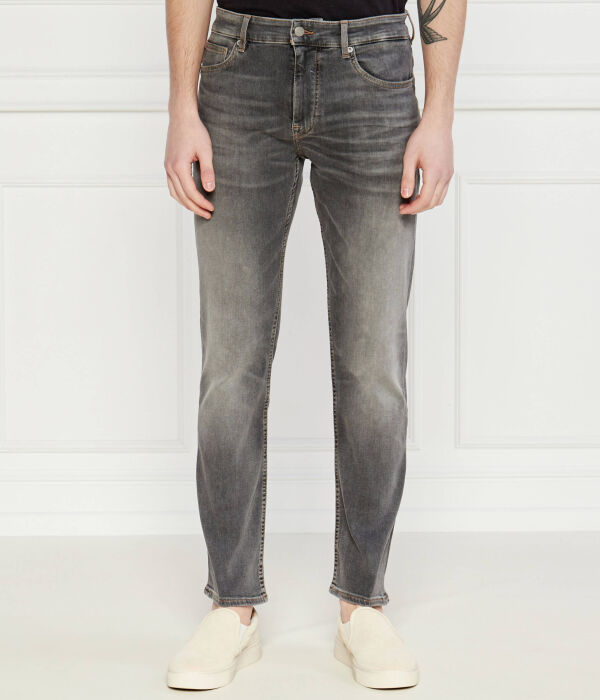 Джинсы Делавэр Slim fit Boss Orange, черный
Джинсы Делавэр Slim fit Boss Orange, черный