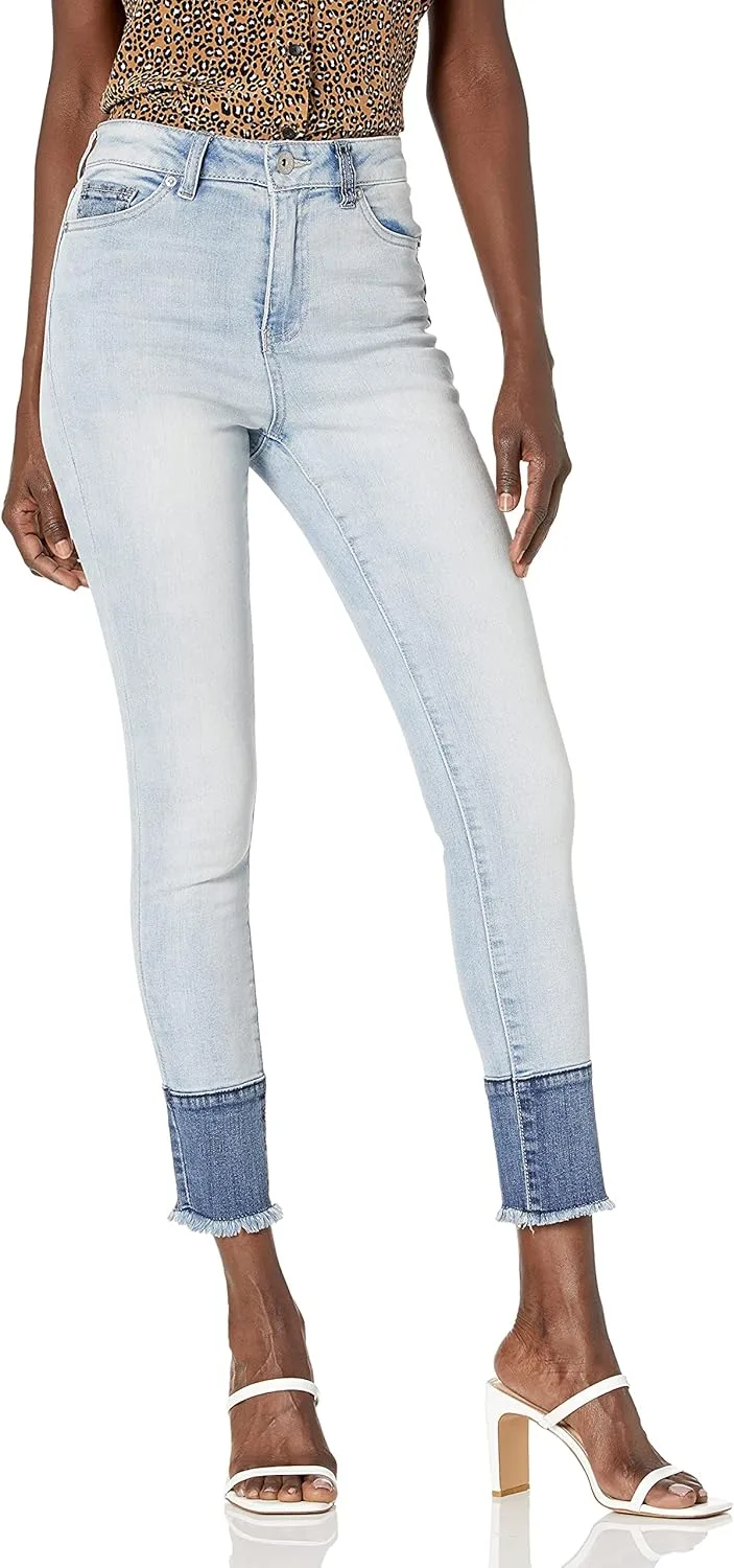 Куртка Dollhouse Womens Snowy Blue Denim
Куртка Dollhouse Womens Snowy Blue Denim