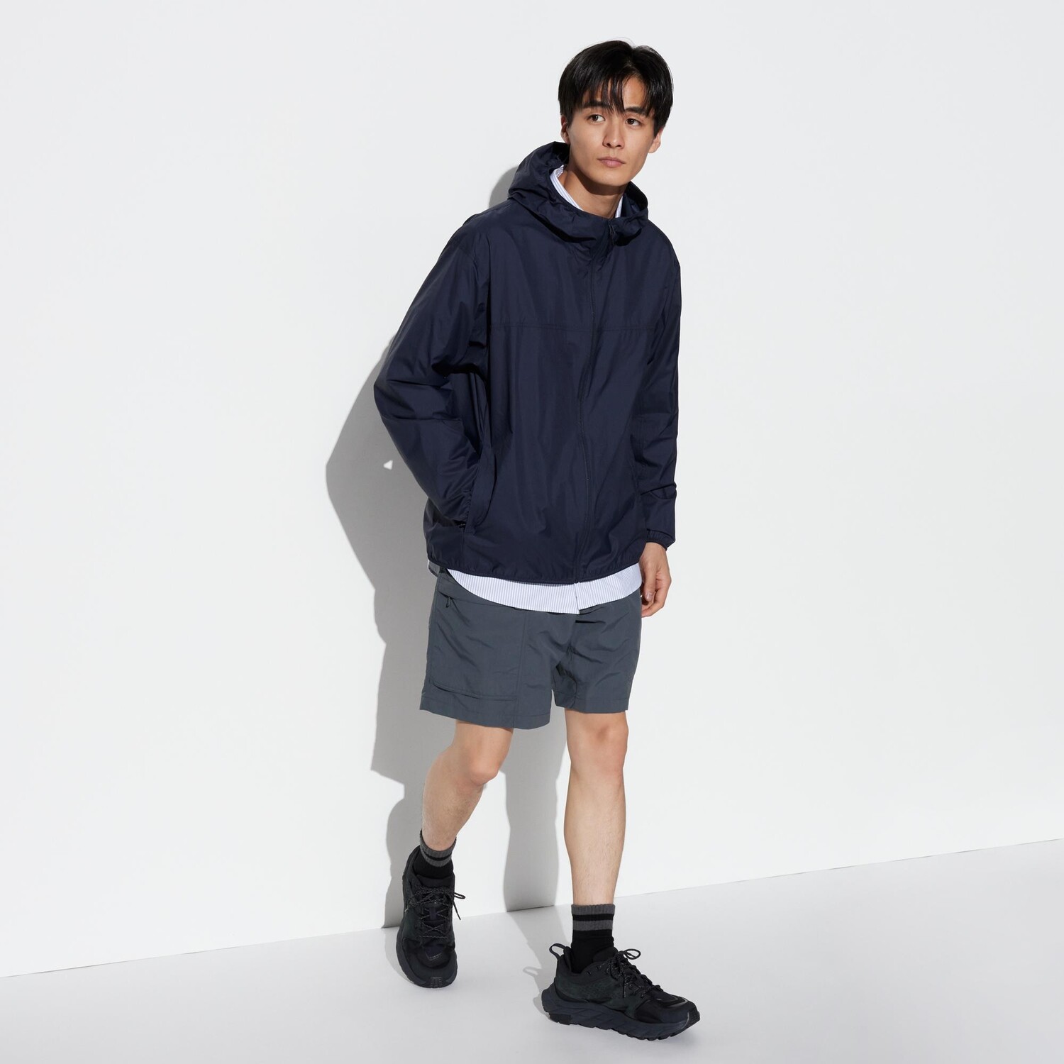 Шорты Uniqlo Gear, темно-серый
Шорты Uniqlo Gear, темно-серый