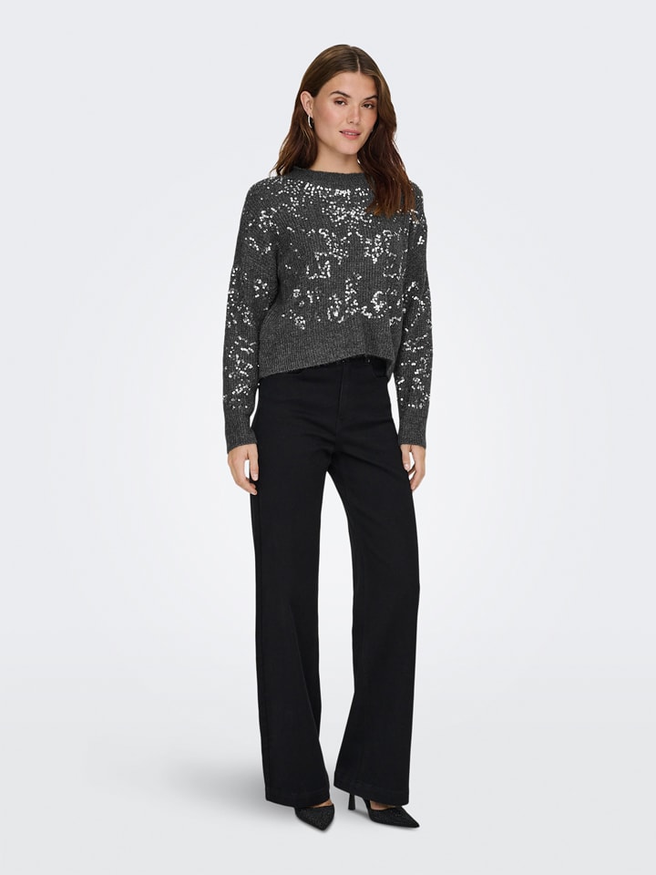 Свитер антрацитового цвета ONLY
Свитер антрацитового цвета ONLY