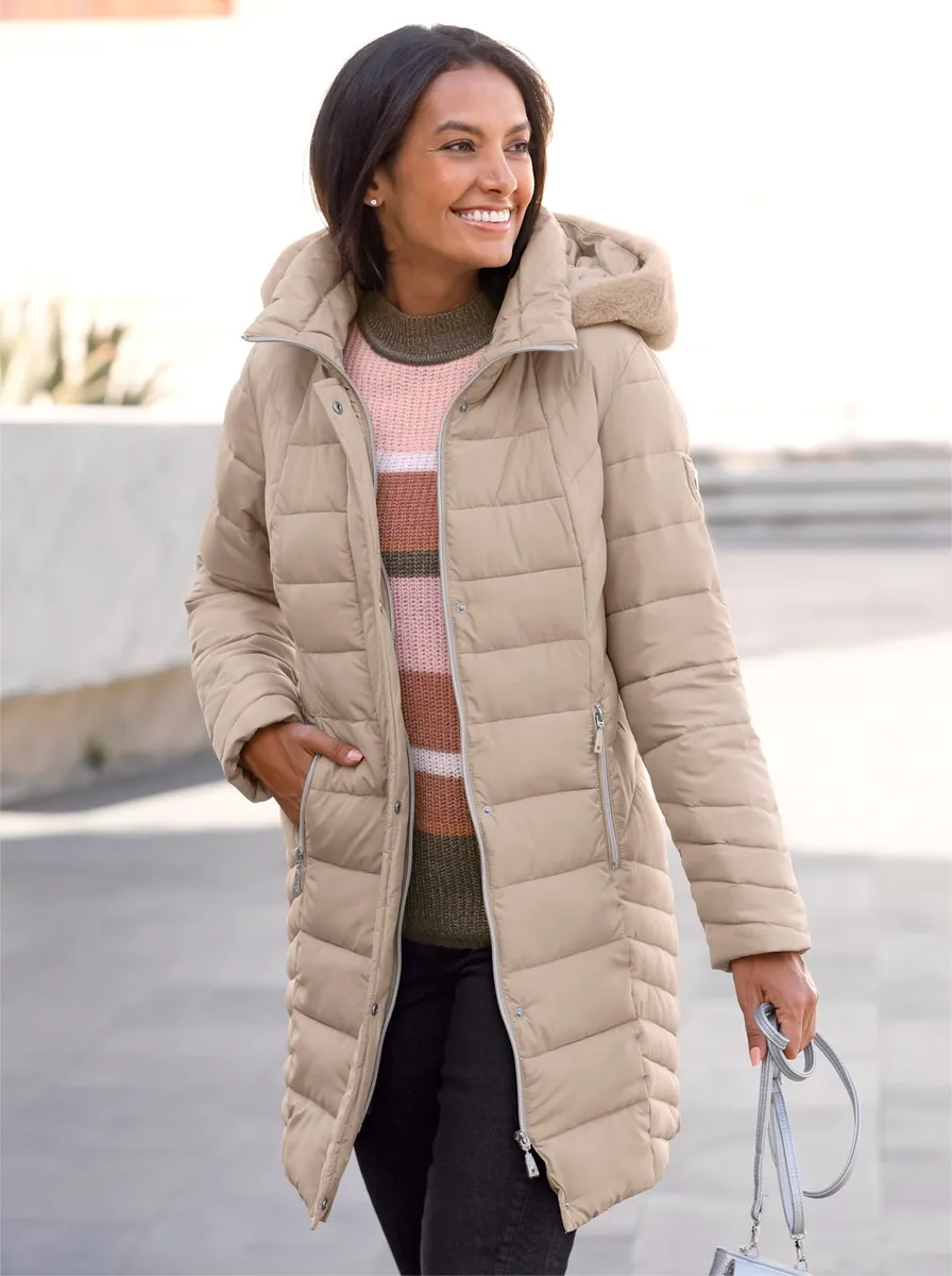 Повседневного образа стеганая куртка с капюшоном Casual Looks, цвет Sesam
Повседневного образа стеганая куртка с капюшоном Casual Looks, цвет Sesam