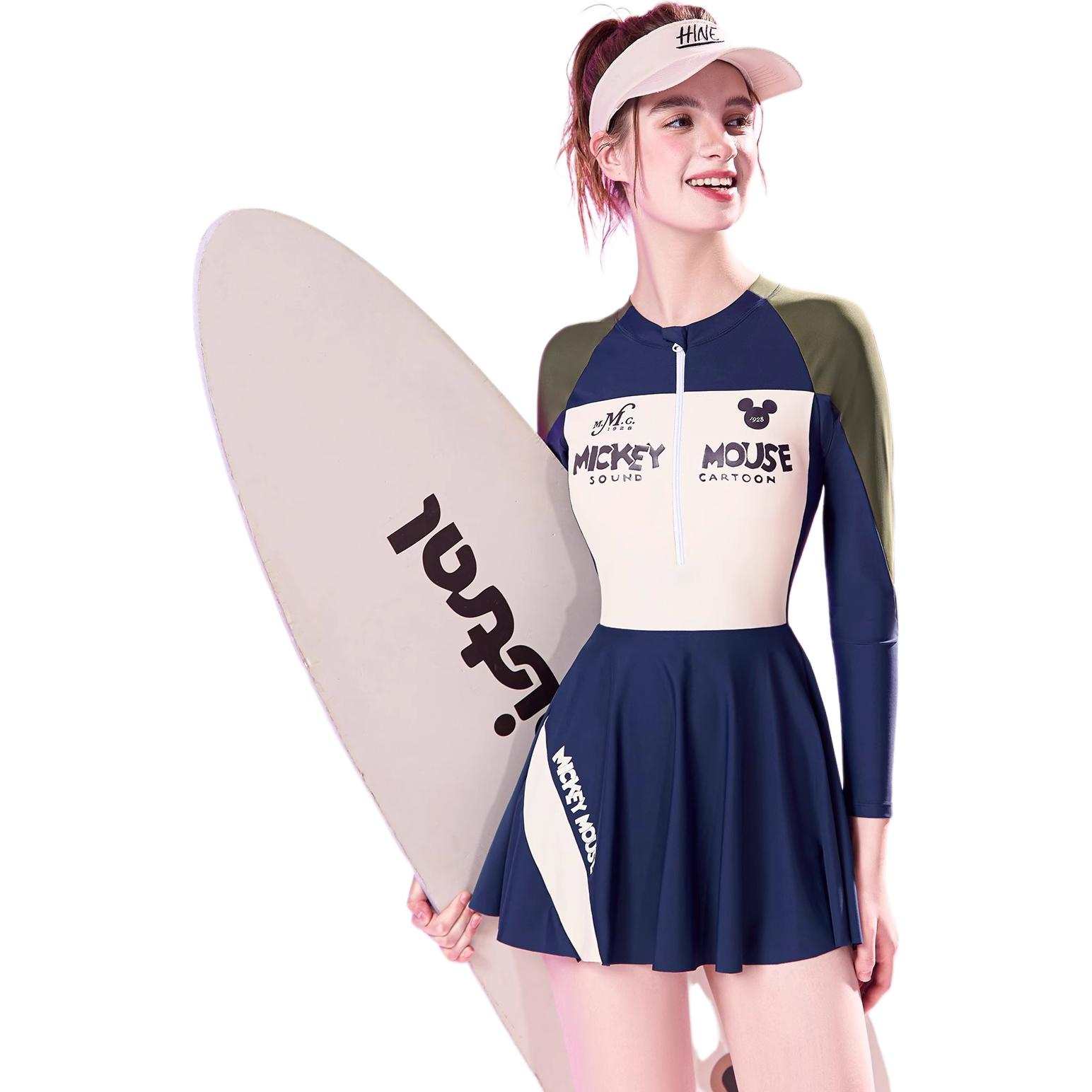 Купальник слитный One piece Disney, синий
Купальник слитный One piece Disney, синий