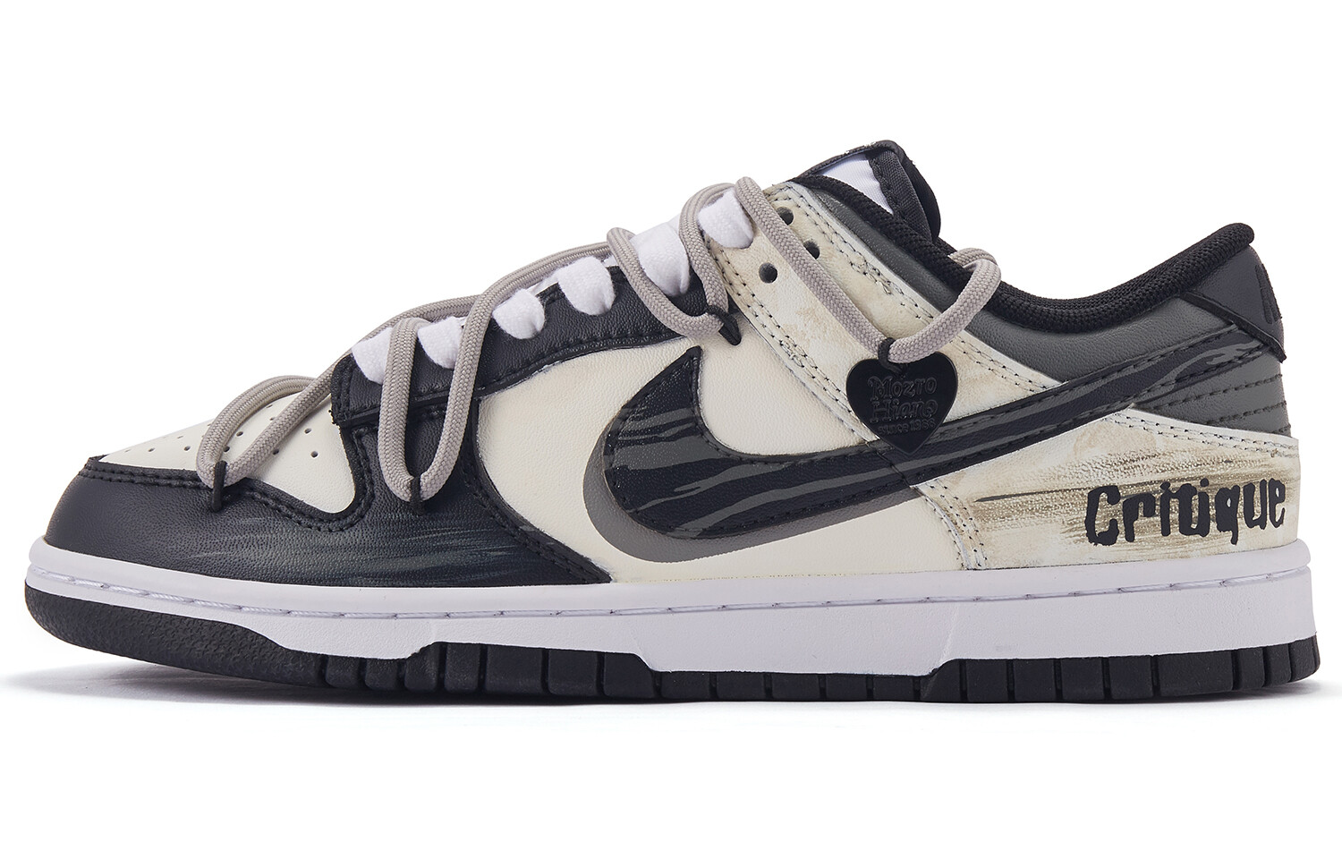 Мужские кроссовки для скейтбординга Nike Dunk, Black
Мужские кроссовки для скейтбординга Nike Dunk, Black