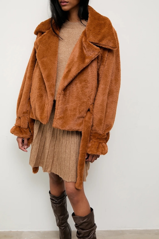 Куртка Answear.Lab, коричневый
Куртка Answear.Lab, коричневый