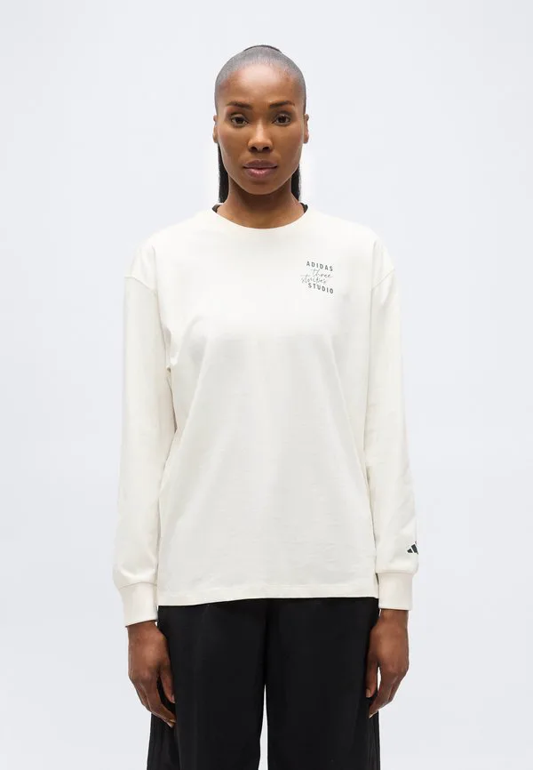Футболка с длинными рукавами от 3 stripes studio boyfriend. Adidas Sportswear, Chalk White/Aurora Ivy, Белый, Футболка с длинными рукавами от 3 stripes studio boyfriend. Adidas Sportswear, Chalk White/Aurora Ivy
Футболка с длинными рукавами от 3 stripes studio boyfriend. Adidas Sportswear, Chalk White/Aurora Ivy, Белый, Футболка с длинными рукавами от 3 stripes studio boyfriend. Adidas Sportswear, Chalk White/Aurora Ivy