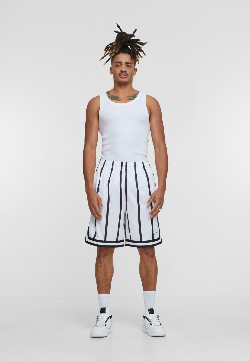 Шорты Small Signature Striped Karl Kani, черный
Шорты Small Signature Striped Karl Kani, черный