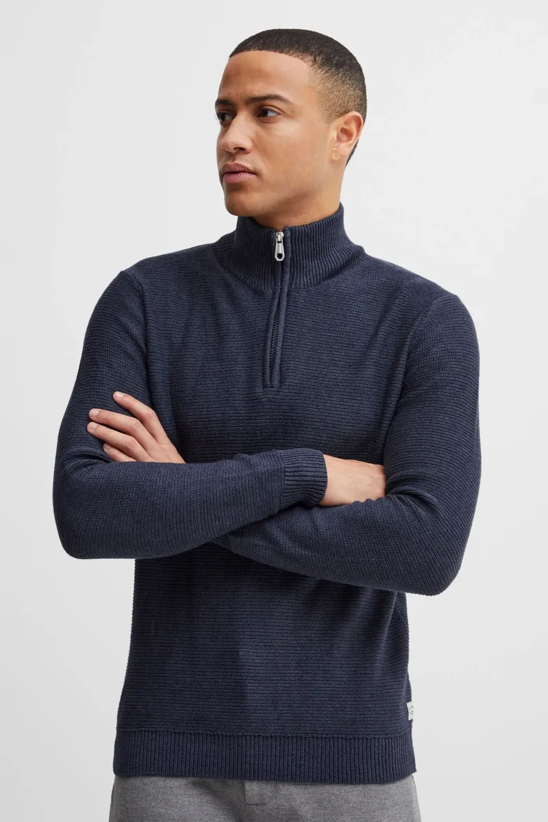 11 Project Тройер " 11 Project PRTillmann", синий 
11 Project Тройер " 11 Project PRTillmann", синий