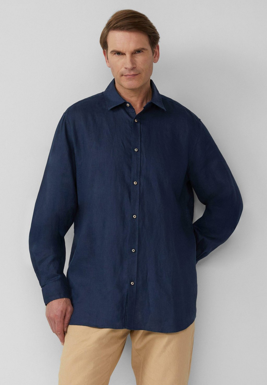 Рубашка REGULAR FIT MIT KRAGEN s.Oliver, темно-синий
Рубашка REGULAR FIT MIT KRAGEN s.Oliver, темно-синий