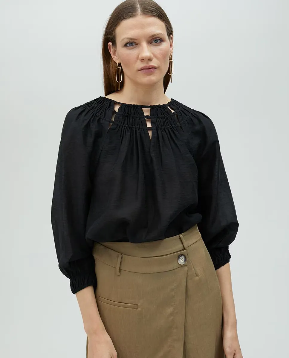 Женская блузка с французскими рукавами Lola Casademunt, черный
Женская блузка с французскими рукавами Lola Casademunt, черный