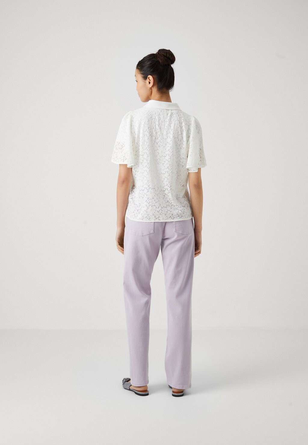 Блузка на пуговицах VILA, облачная танцовщица Vijonia Shirt
Блузка на пуговицах VILA, облачная танцовщица Vijonia Shirt