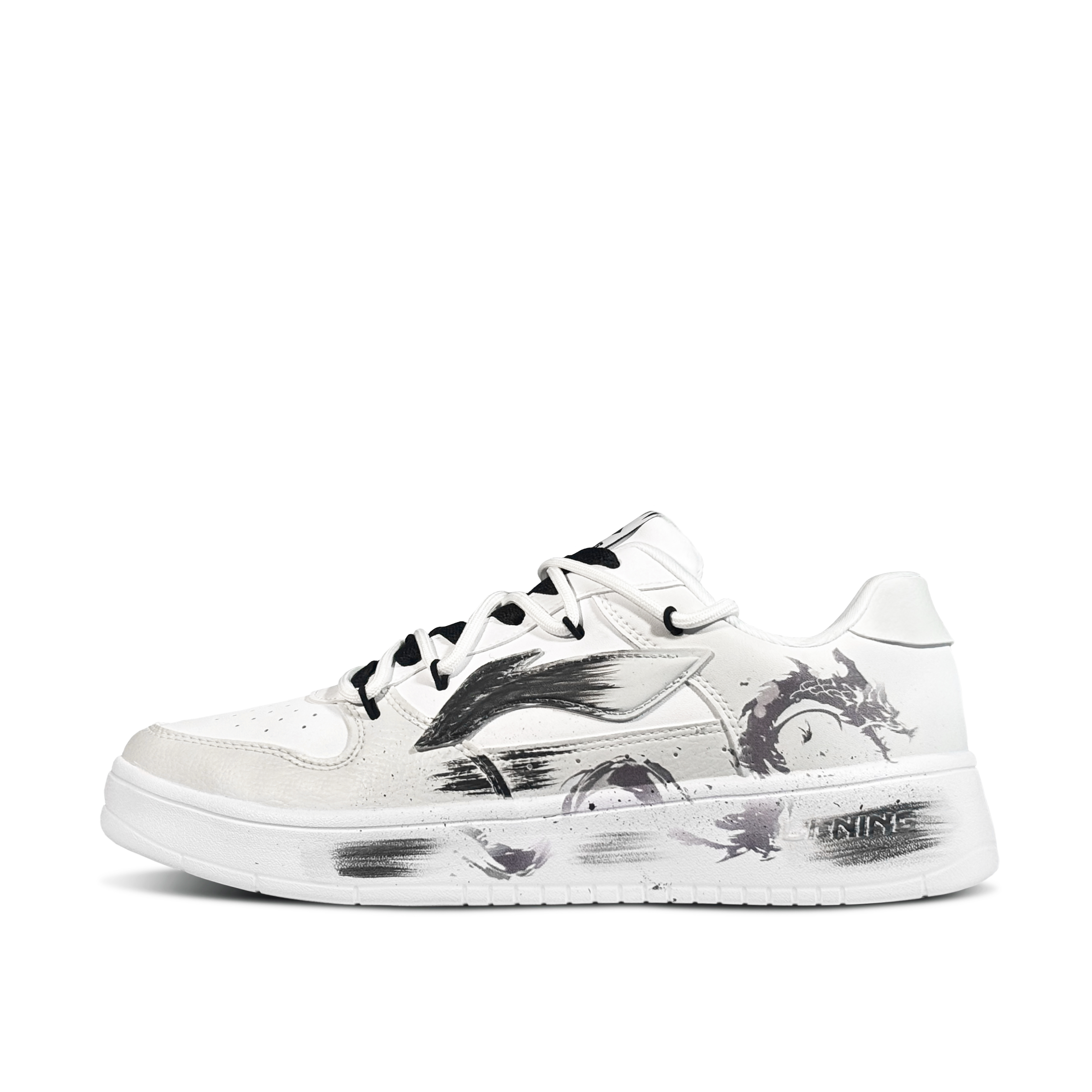LINING Низкие кроссовки для скейтбординга с изображением парящего дракона и бурлящих облаков, мужские, черно-белые
LINING Низкие кроссовки для скейтбординга с изображением парящего дракона и бурлящих облаков, мужские, черно-белые