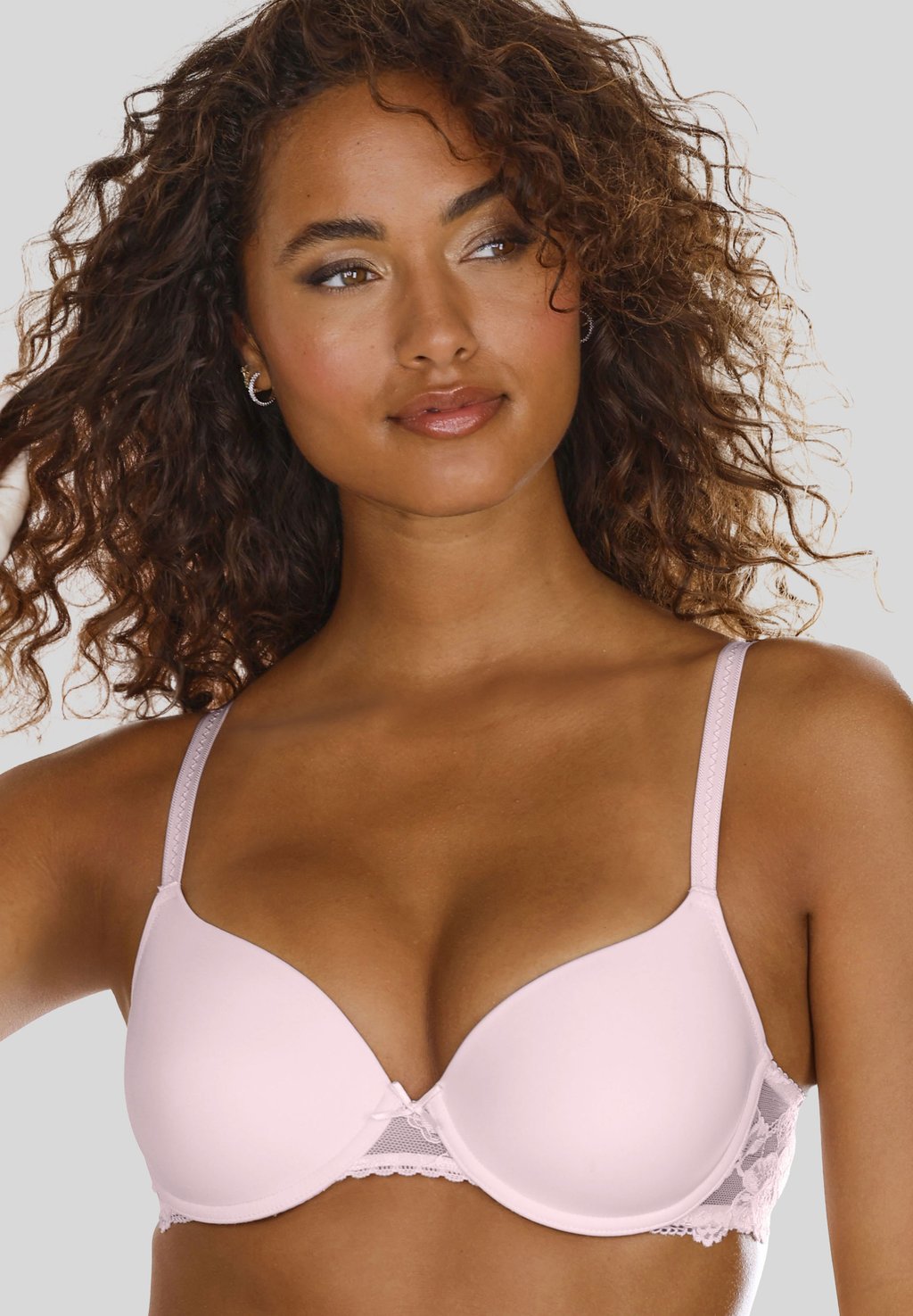 Бюстгальтер на косточках FOAM LASCANA, светло-розовый
Бюстгальтер на косточках FOAM LASCANA, светло-розовый