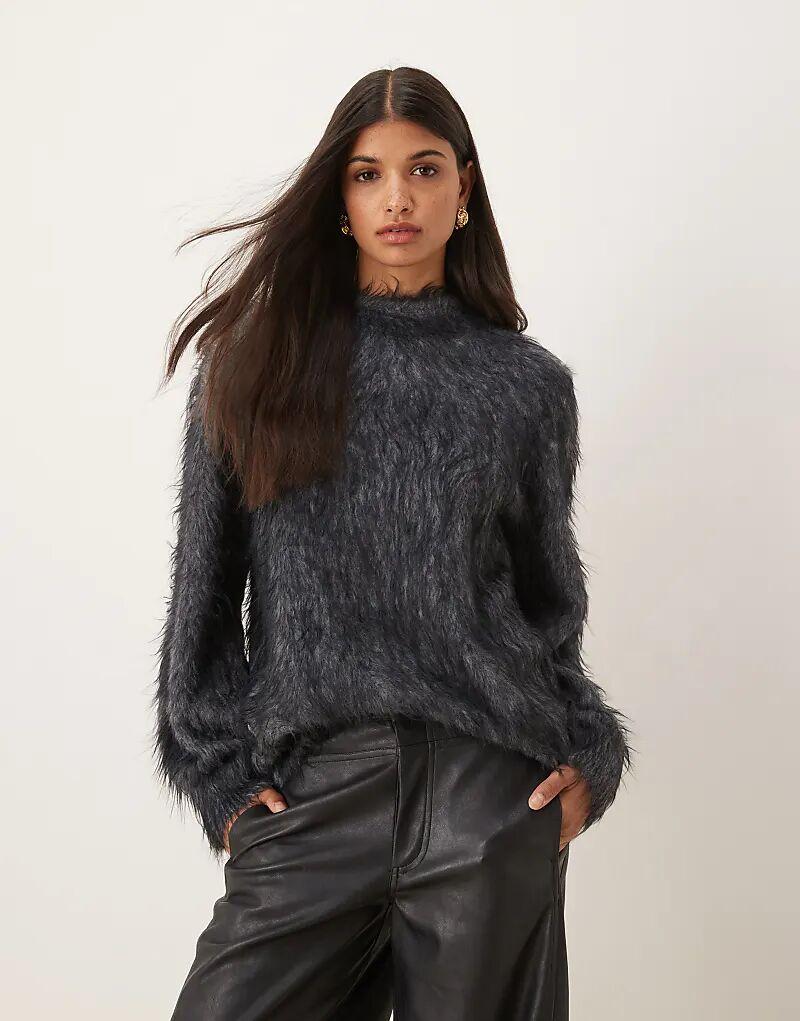 Вязаный джемпер с круглым вырезом ASOS DESIGN серого цвета
Вязаный джемпер с круглым вырезом ASOS DESIGN серого цвета