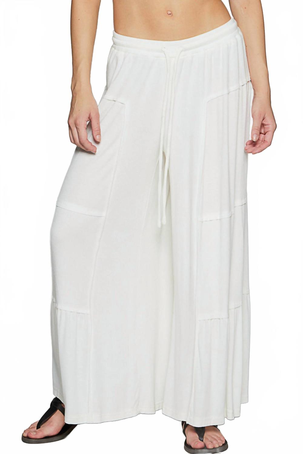 Мишель Широкие брюки в цвете айвори POL, слоновая кость
Мишель Широкие брюки в цвете айвори POL, слоновая кость