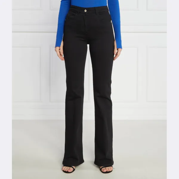 Расклешенные джинсы Patrizia Pepe, черный
Расклешенные джинсы Patrizia Pepe, черный