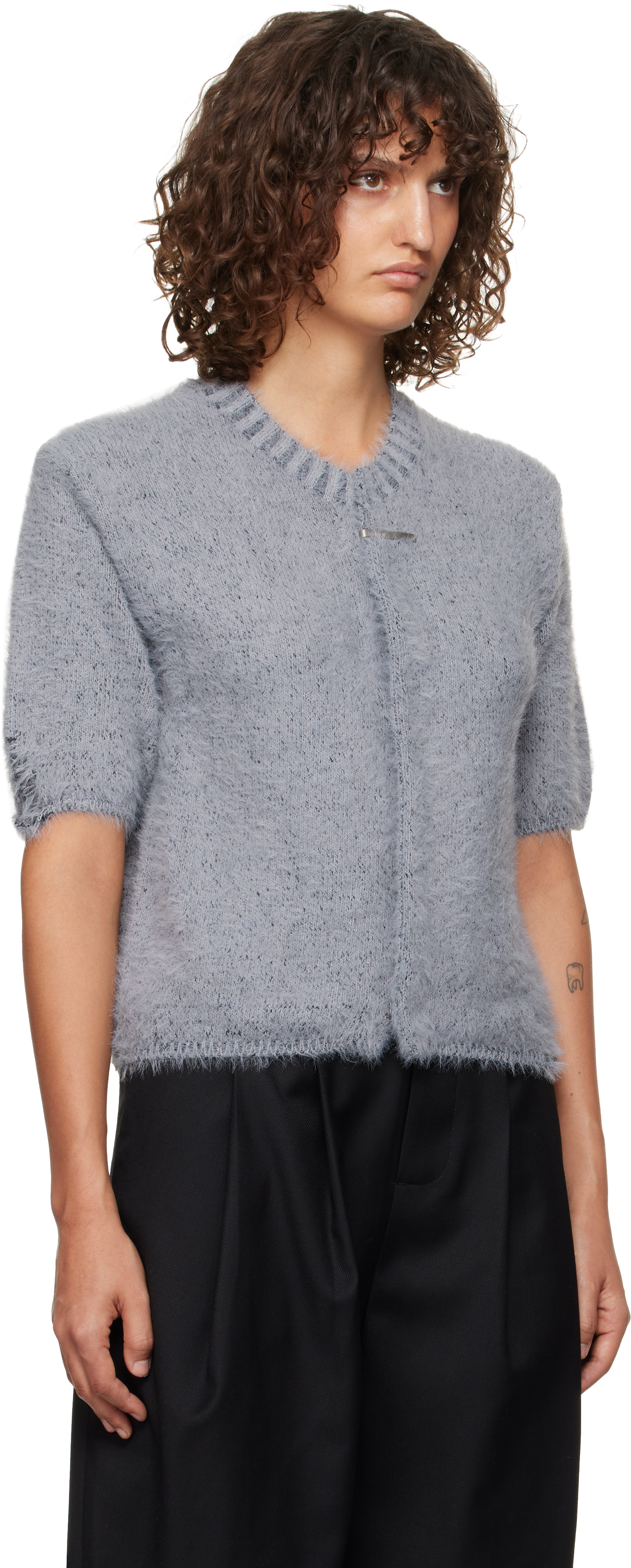 Серый продукт. 59 Кардиган ADER error
Серый продукт. 59 Кардиган ADER error