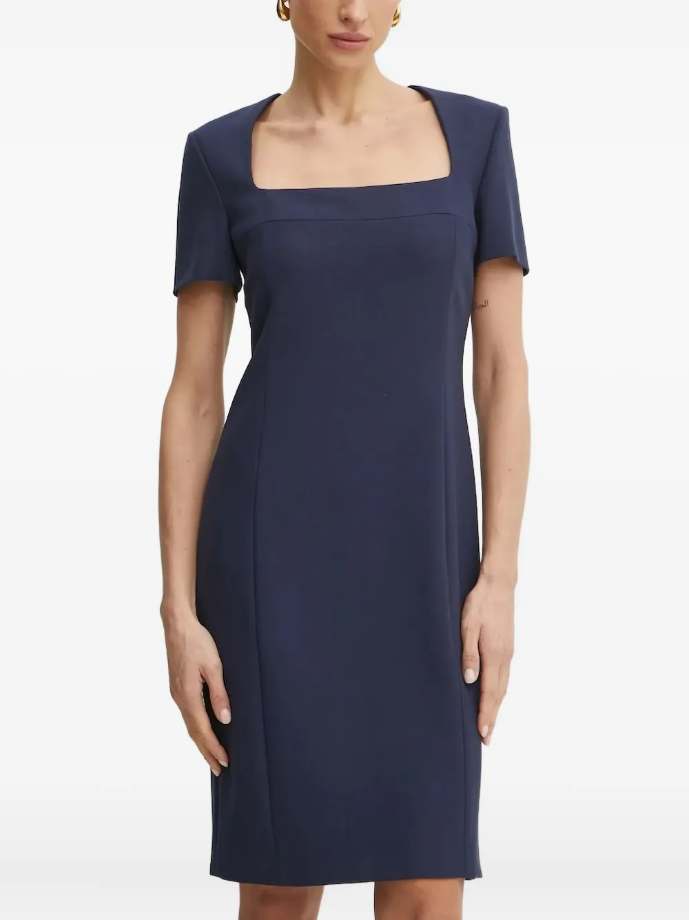 Мини-платье с квадратным вырезом и короткими рукавами BOSS, синий
Мини-платье с квадратным вырезом и короткими рукавами BOSS, синий