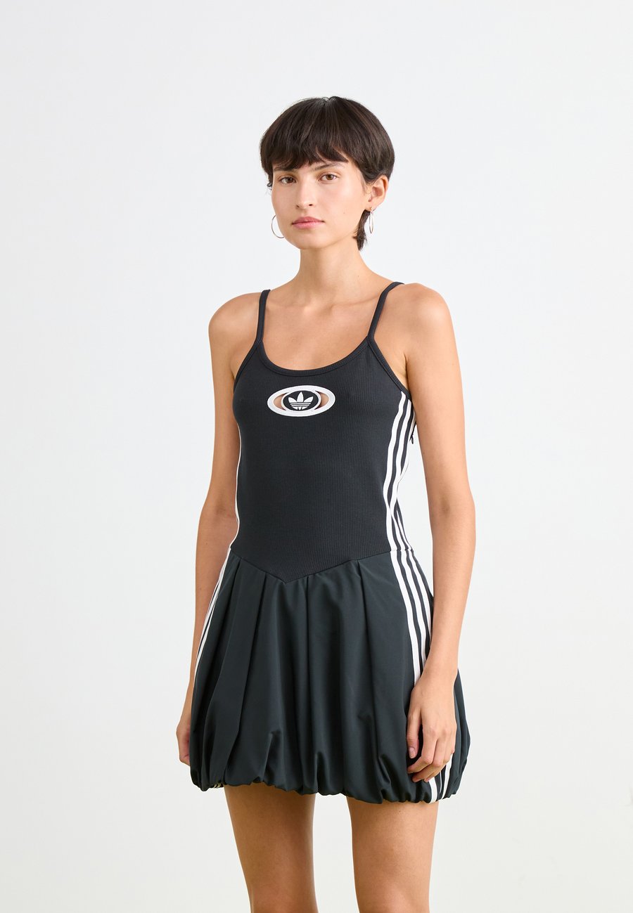 Платье Adidas Originals BALLOON DRESS, Black
Платье Adidas Originals BALLOON DRESS, Black