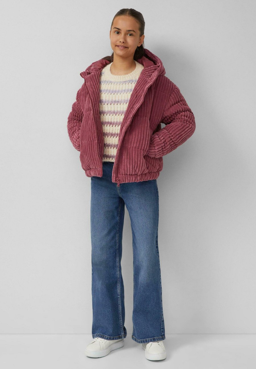 Зимняя куртка s.Oliver Winter jacket, Himbeere/Pink
Зимняя куртка s.Oliver Winter jacket, Himbeere/Pink