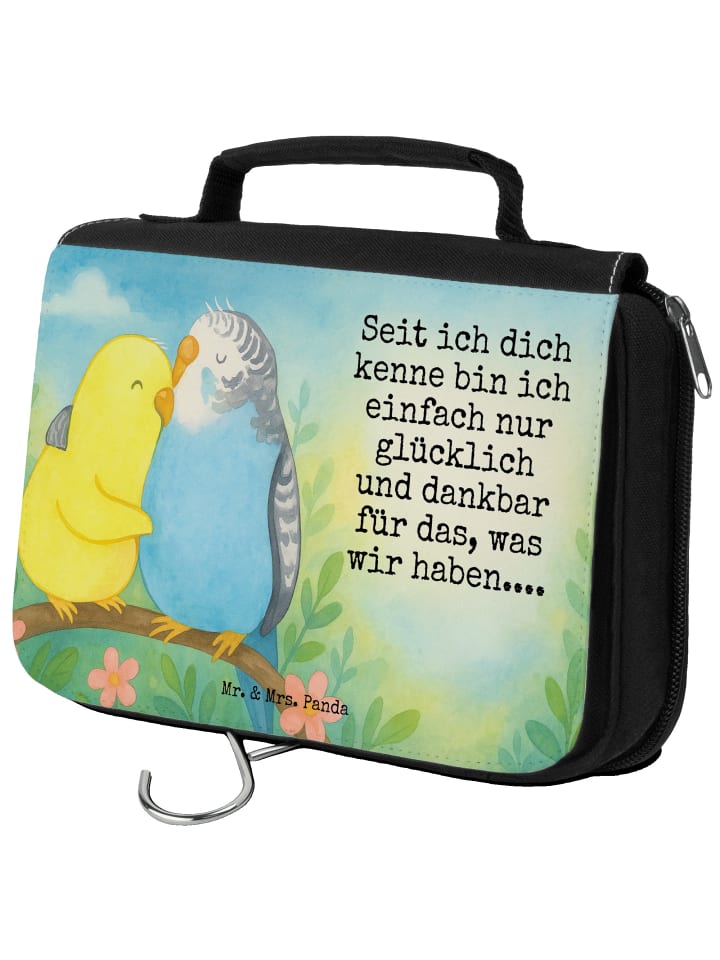 Mr. & Mrs. Panda Пляжная сумка с дизайном "Любовь к попугайчикам" и надписью белого цвета
Mr. & Mrs. Panda Пляжная сумка с дизайном "Любовь к попугайчикам" и надписью белого цвета