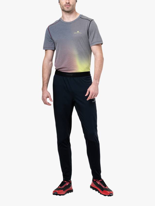 Технологичные всепогодные спортивные брюки Ronhill, All Black
Технологичные всепогодные спортивные брюки Ronhill, All Black